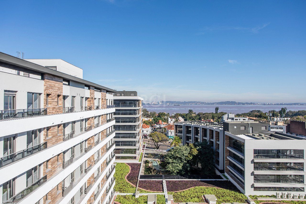 Apartamento para Venda - 149.84m², 3 dormitórios, 3 suites, 2 vagas - Tristeza