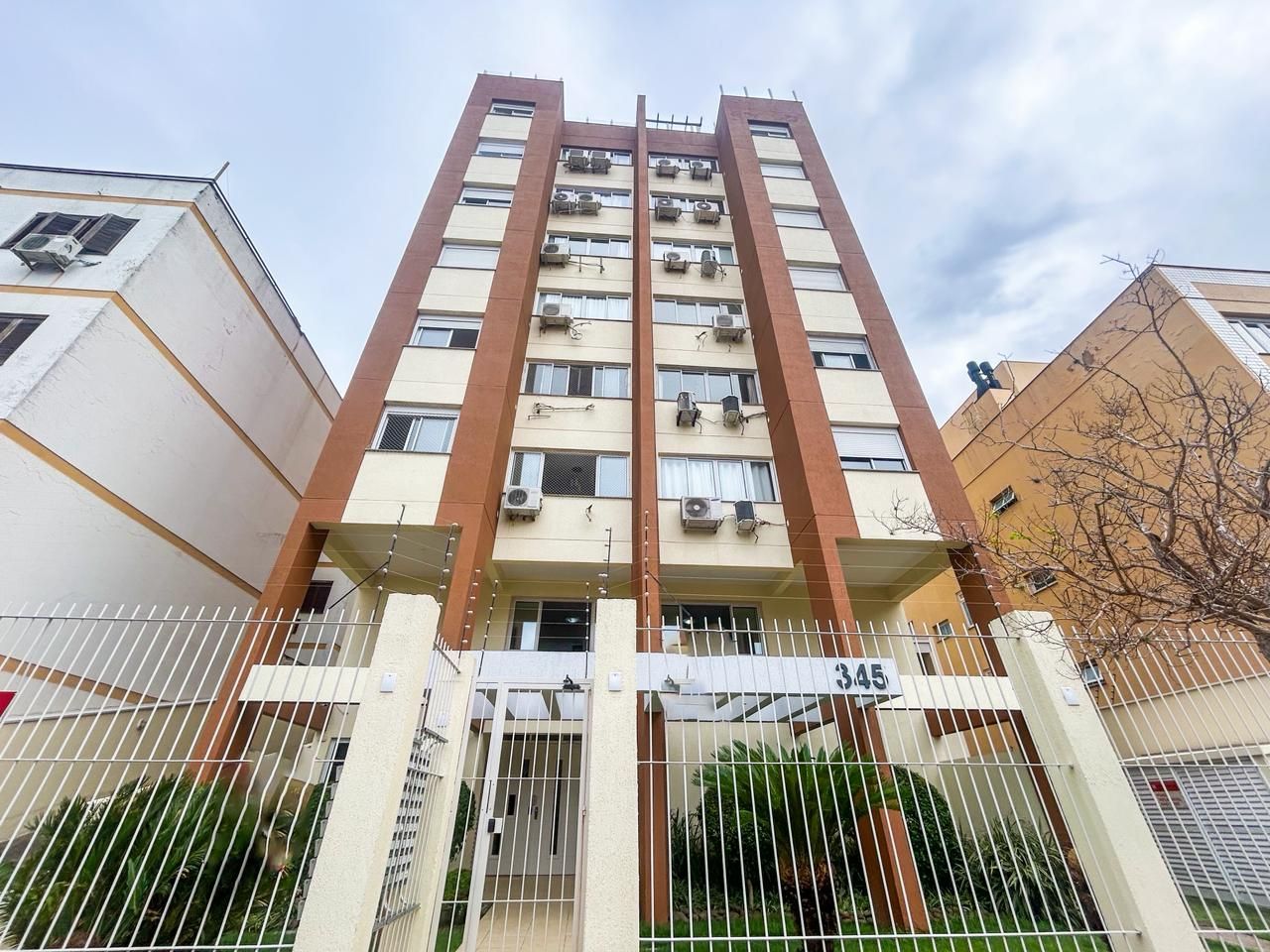 Apartamento de 1 dormitório com vaga  no bairro Jardim Botânico em Porto Alegre/RS