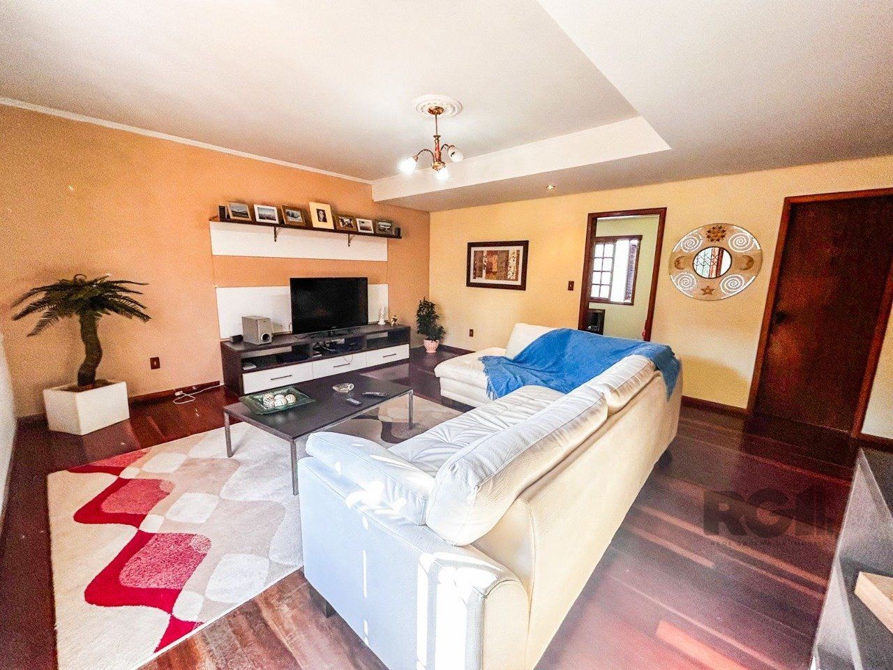 Casa de Condomínio à venda com 4 quartos, 371m² - Foto 4