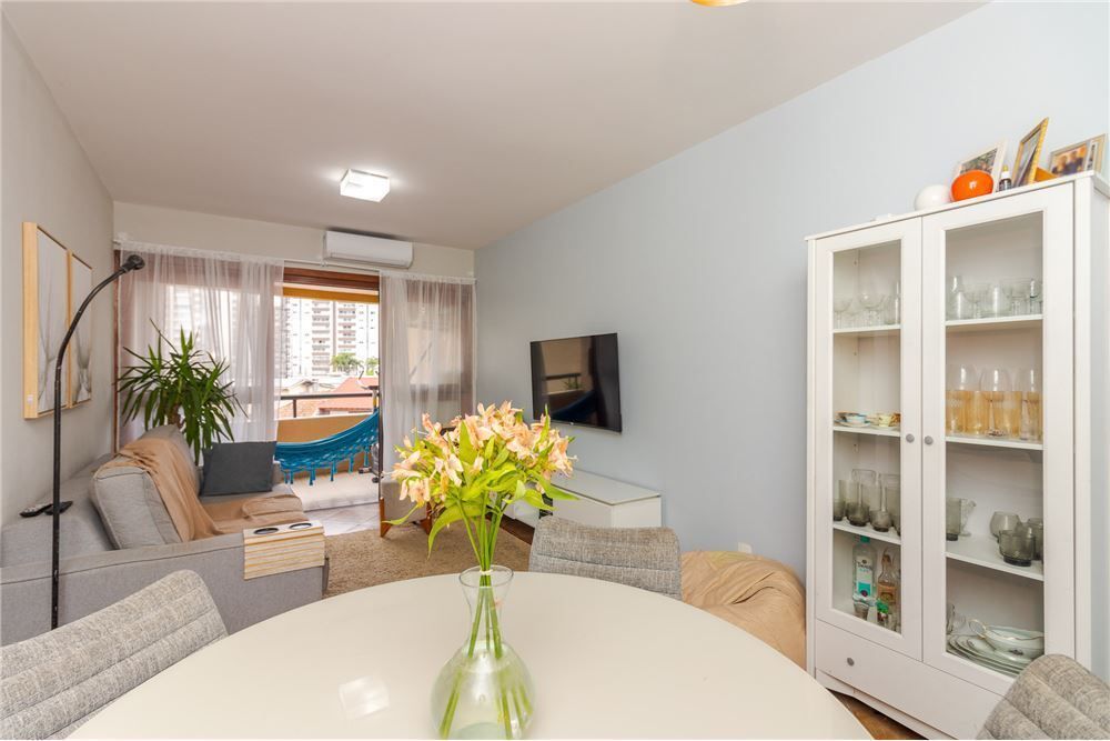 Apartamento à venda com 2 quartos, 74m² - Foto 18