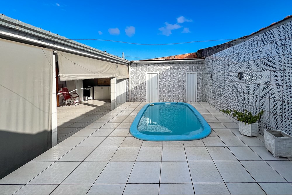 Casa à venda com 2 quartos, 82m² - Foto 33