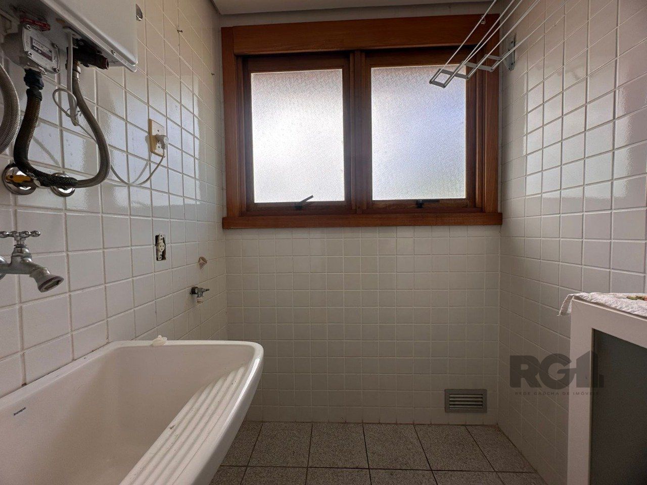 Apartamento à venda com 2 quartos, 70m² - Foto 7