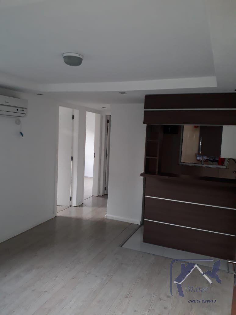Apartamento à venda com 2 quartos, 40m² - Foto 2
