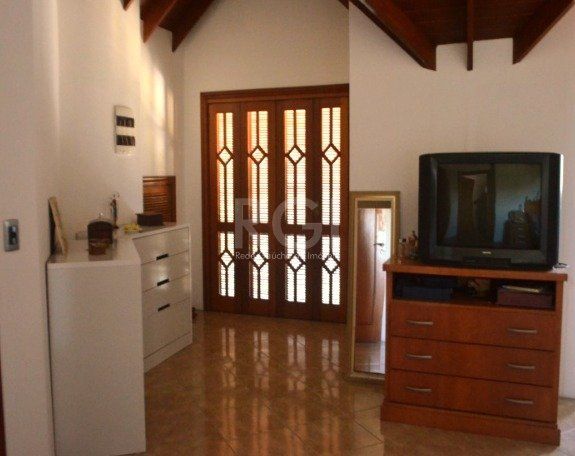 Casa à venda com 2 quartos, 239m² - Foto 9