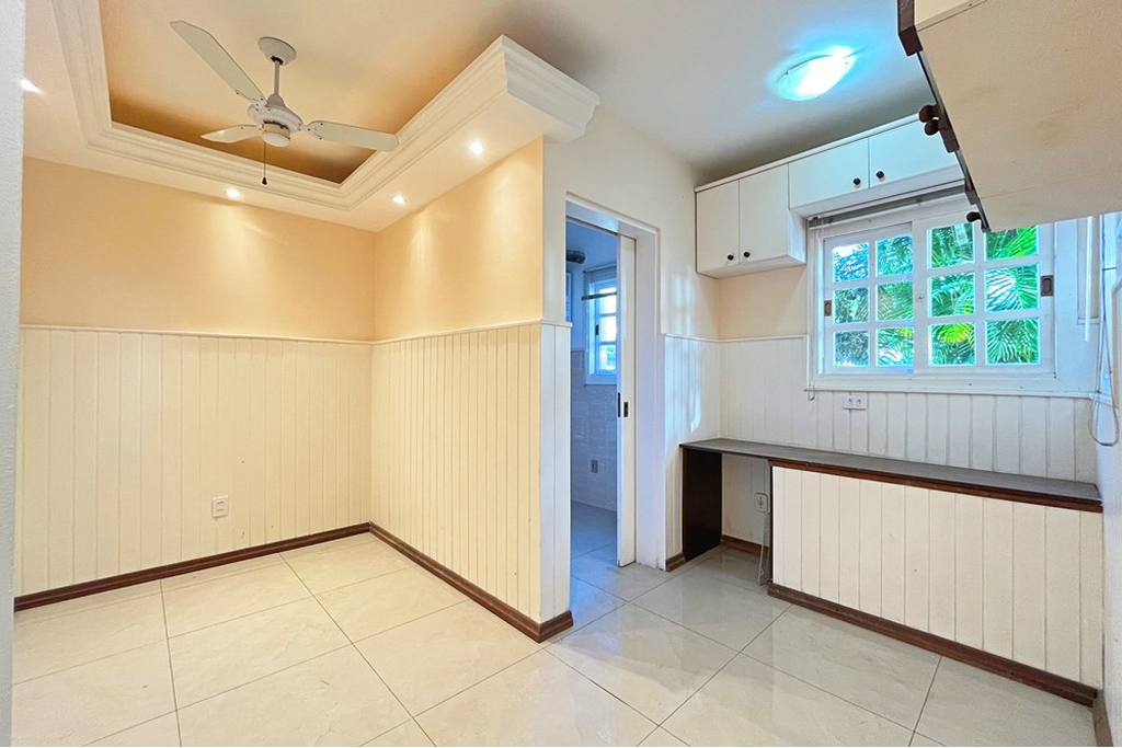 Casa de Condomínio à venda com 2 quartos, 210m² - Foto 44