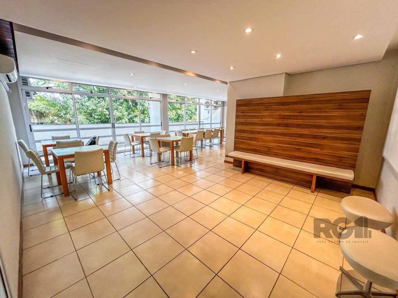 Apartamento à venda com 2 quartos, 54m² - Foto 31