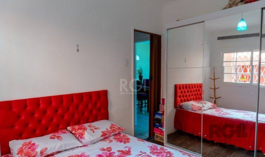 Casa à venda com 3 quartos, 197m² - Foto 14