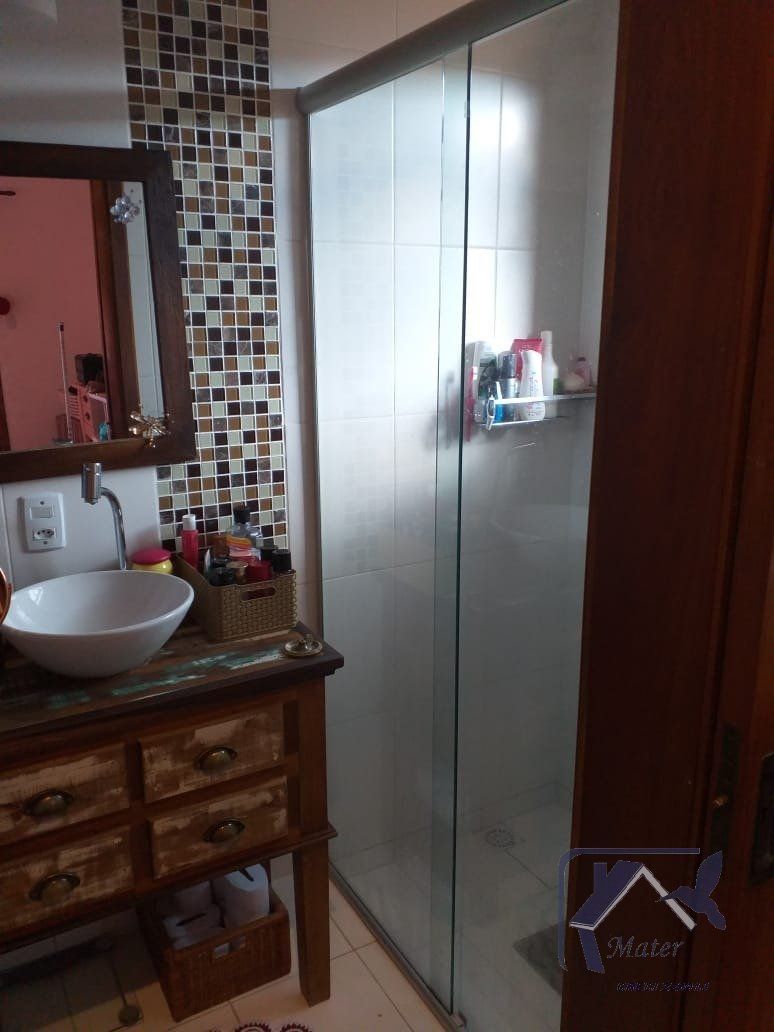 Casa à venda com 4 quartos, 273m² - Foto 25