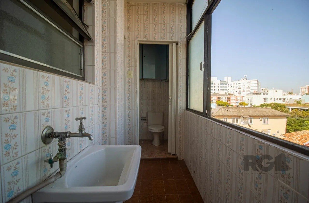 Apartamento à venda com 2 quartos, 63m² - Foto 13