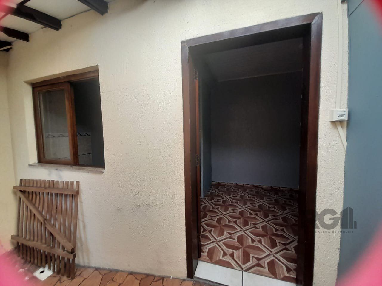 Casa à venda com 2 quartos, 80m² - Foto 3
