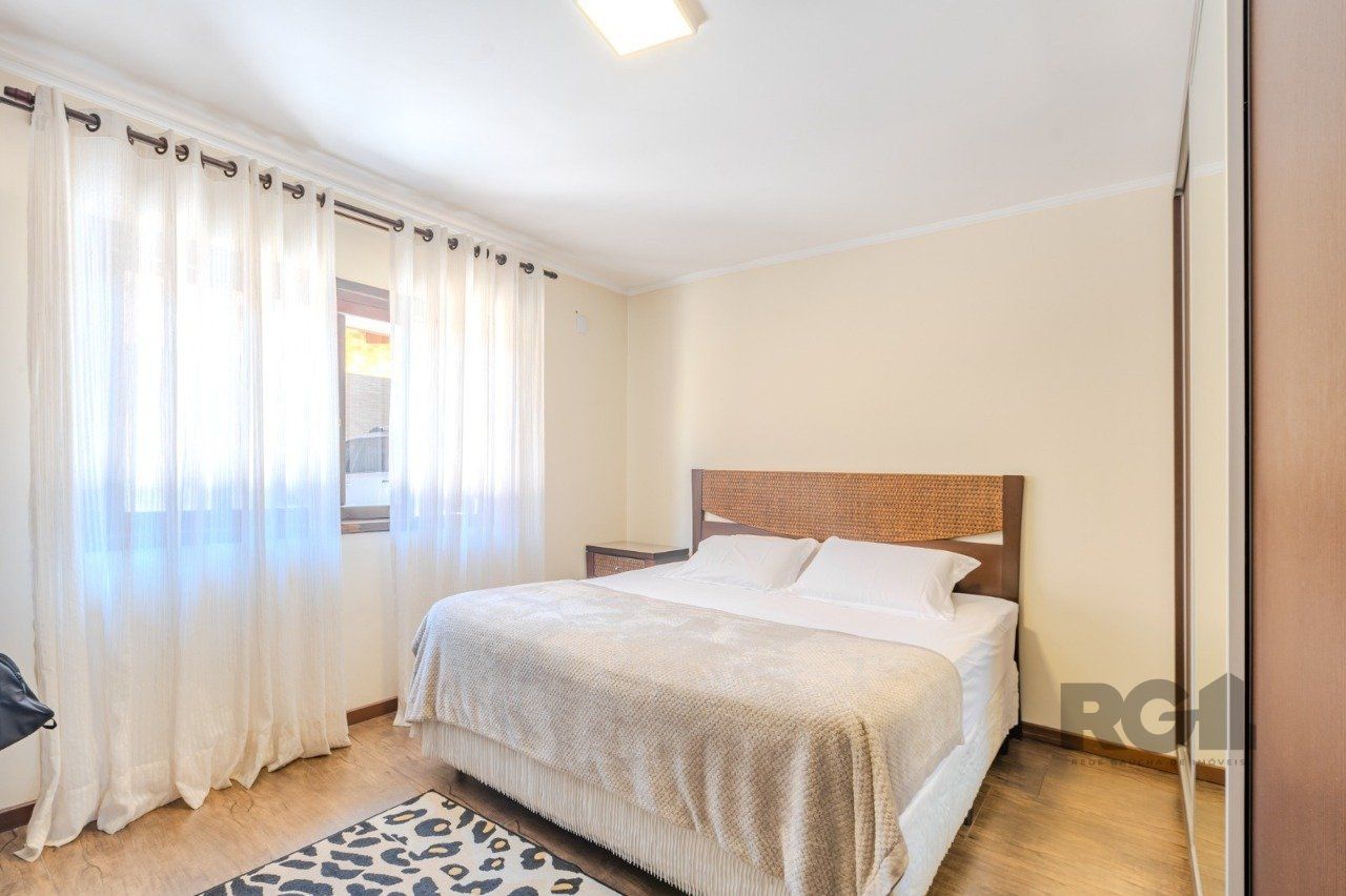 Casa, 3 quartos, 215 m² - Foto 16