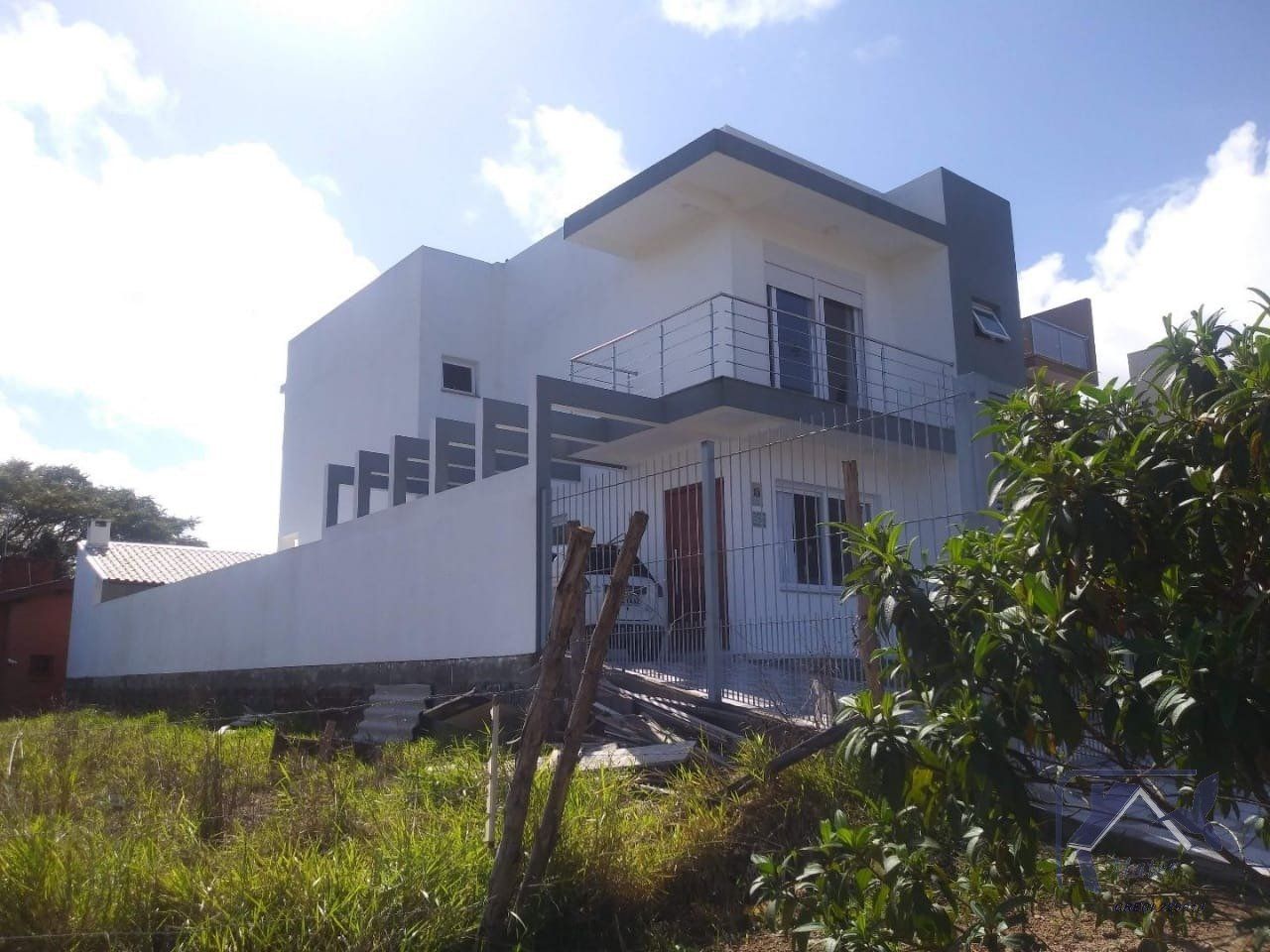 Casa à venda com 3 quartos, 180m² - Foto 4