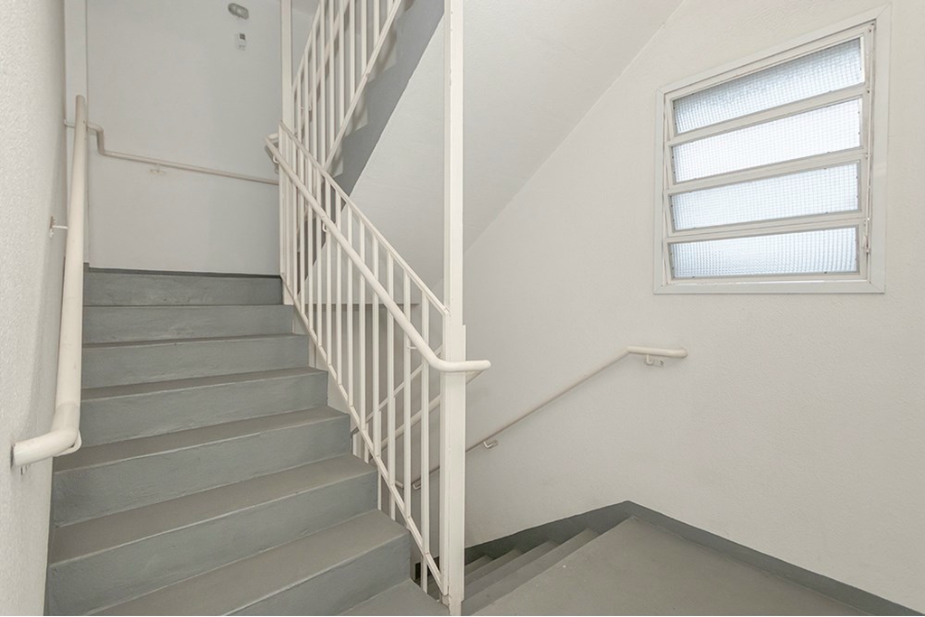 Apartamento à venda com 3 quartos, 83m² - Foto 28