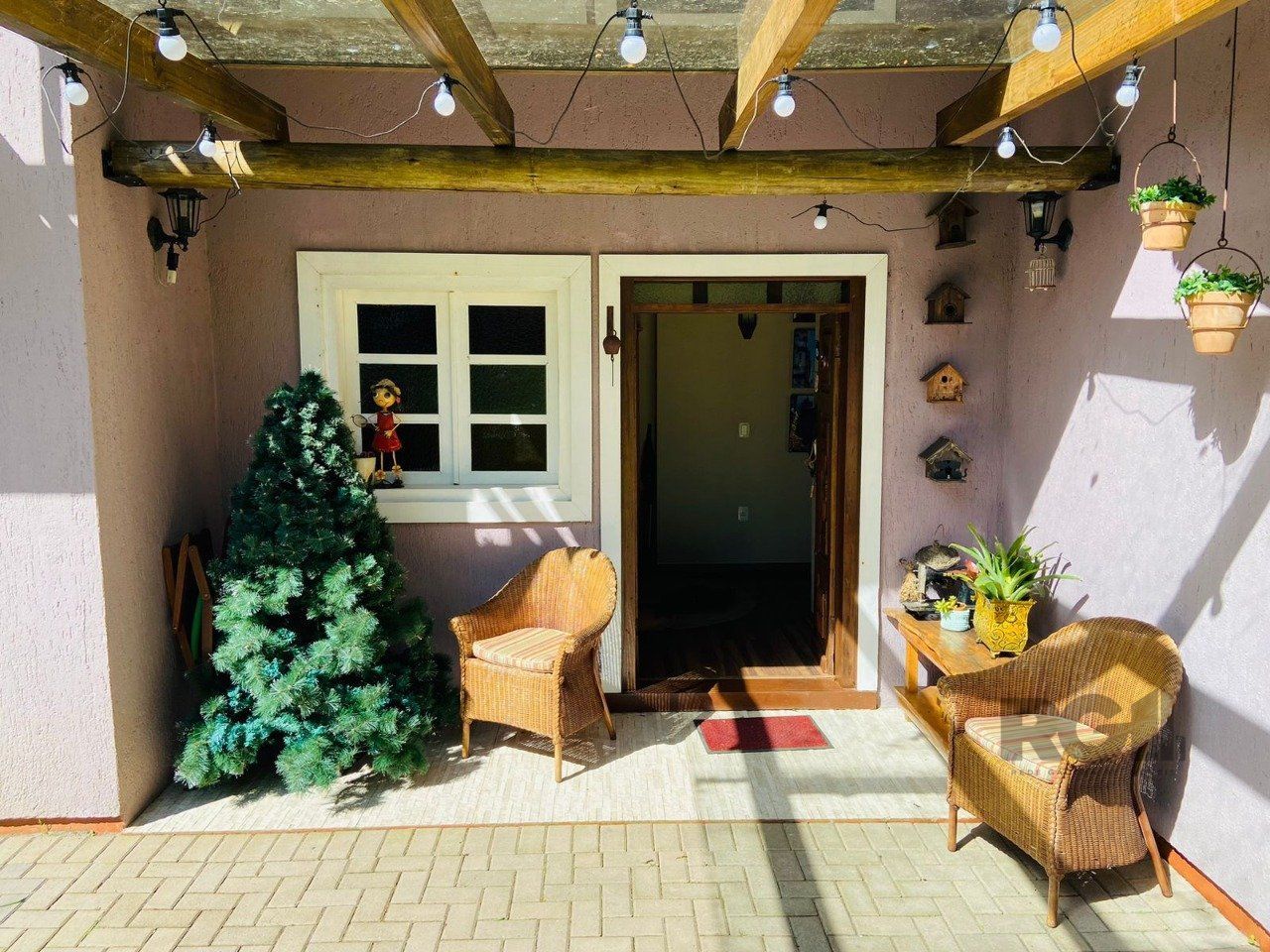 Casa à venda com 2 quartos, 140m² - Foto 2