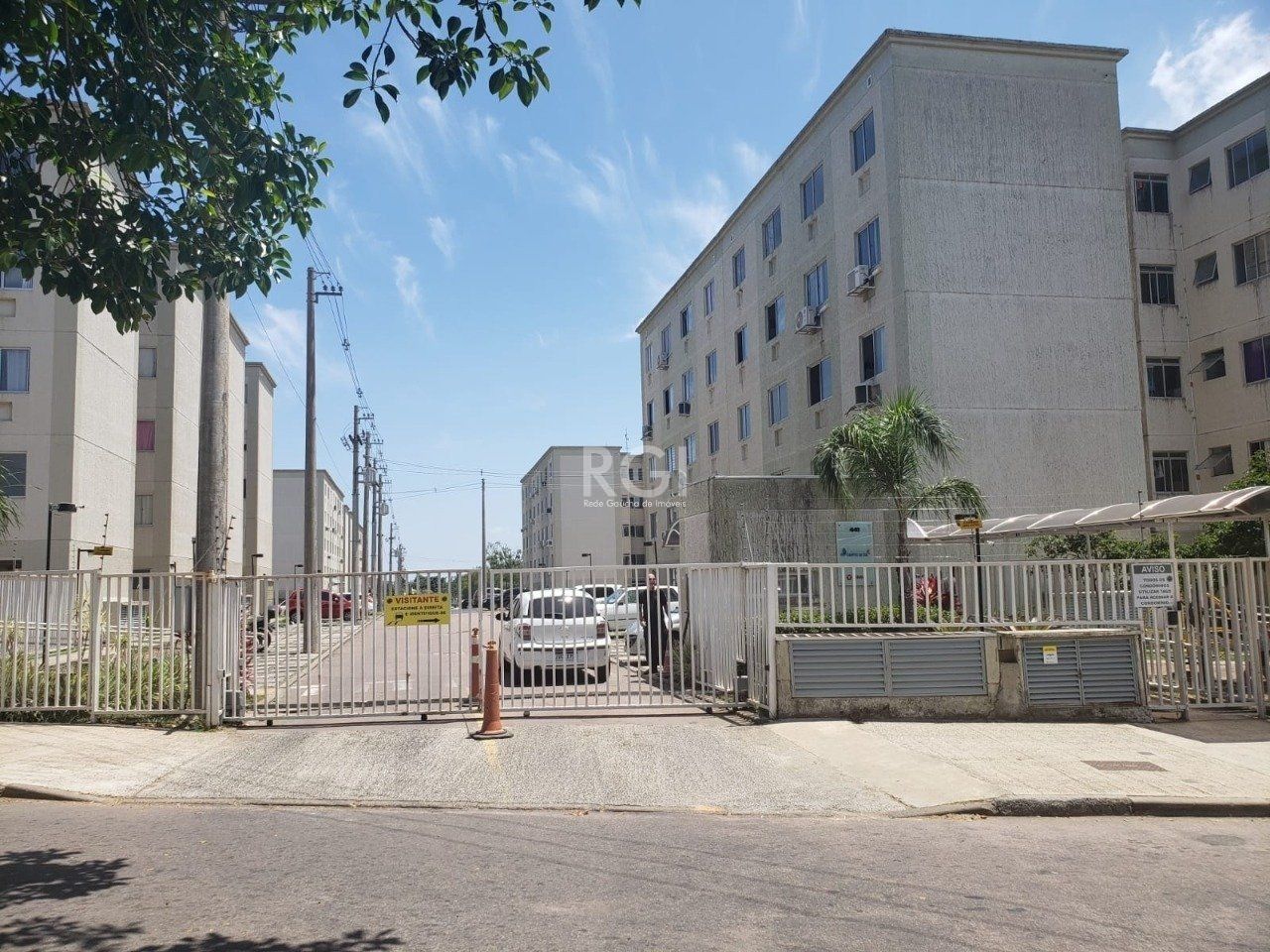 Apartamento à venda com 2 quartos, 40m² - Foto 2