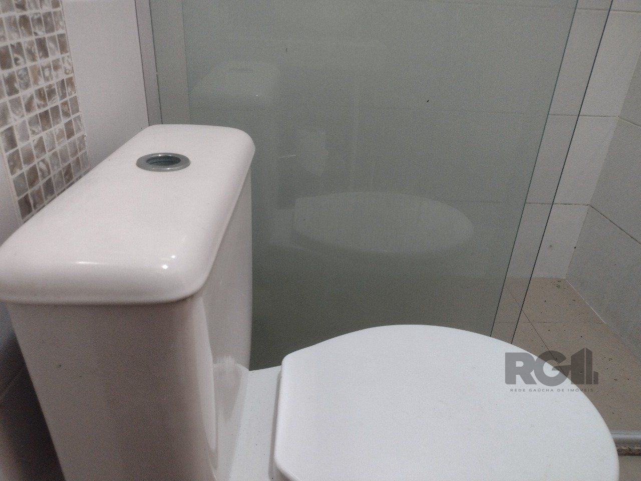 Casa à venda com 2 quartos, 67m² - Foto 12