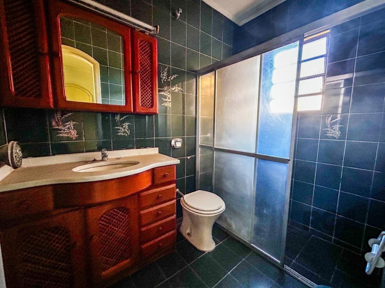 Casa à venda com 3 quartos, 300m² - Foto 19
