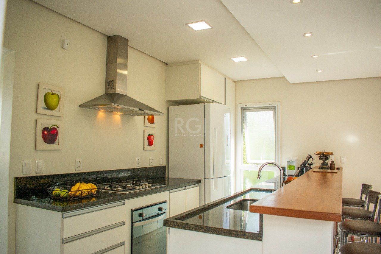 Casa de Condomínio à venda com 2 quartos, 243m² - Foto 9