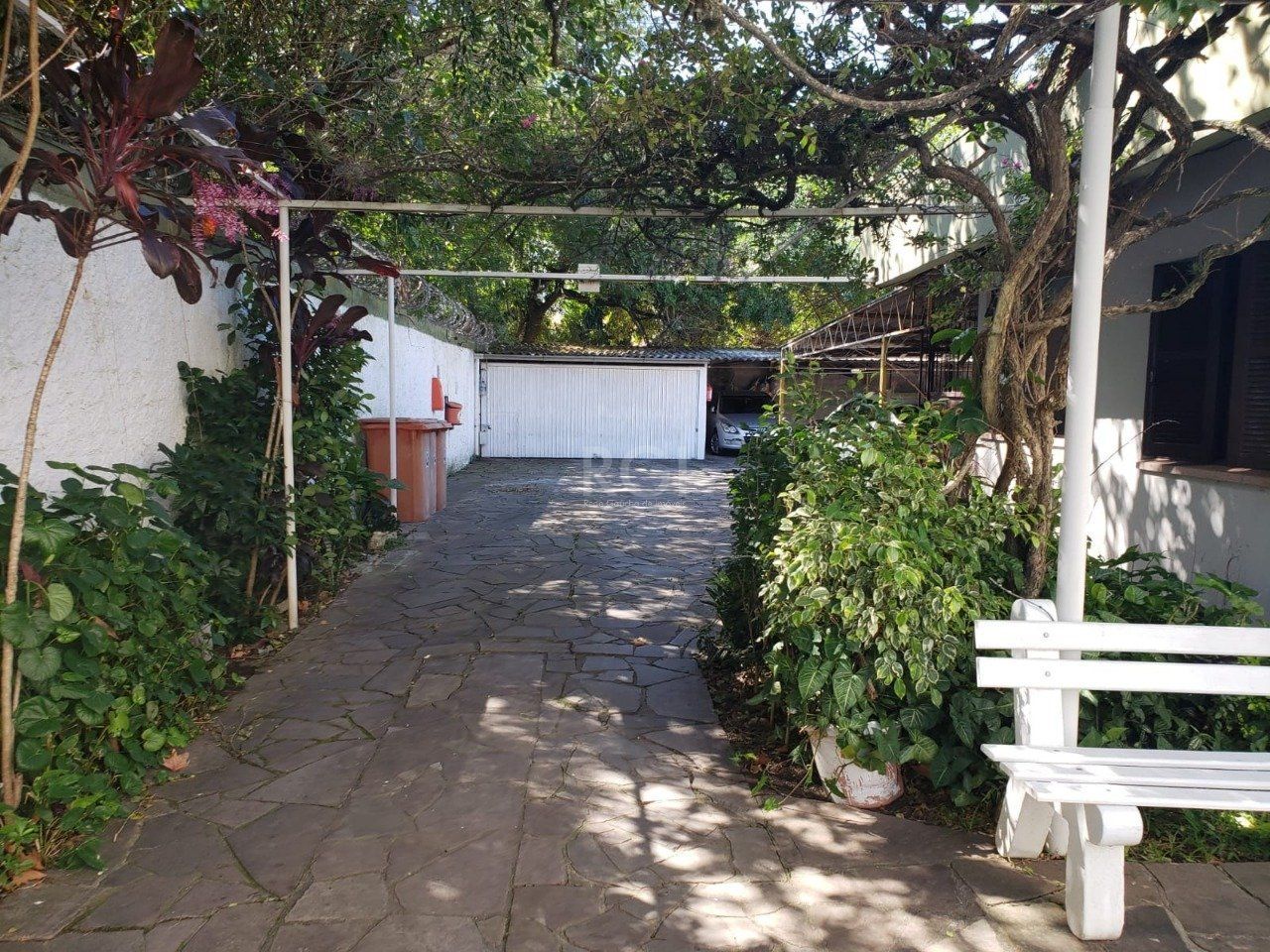 Apartamento à venda com 1 quarto, 150m² - Foto 51