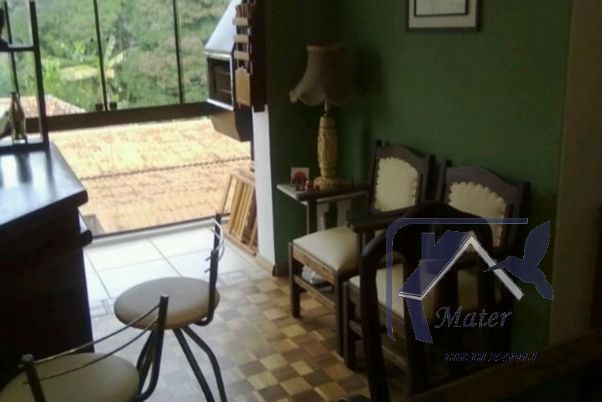 Apartamento à venda com 2 quartos, 68m² - Foto 4