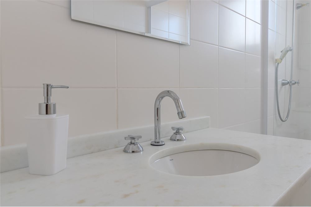 Casa à venda com 3 quartos, 109m² - Foto 17