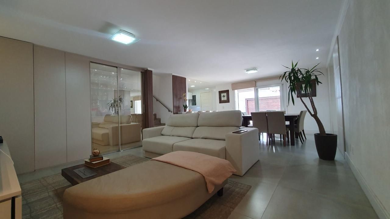 Casa de Condomínio à venda com 2 quartos, 174m² - Foto 3