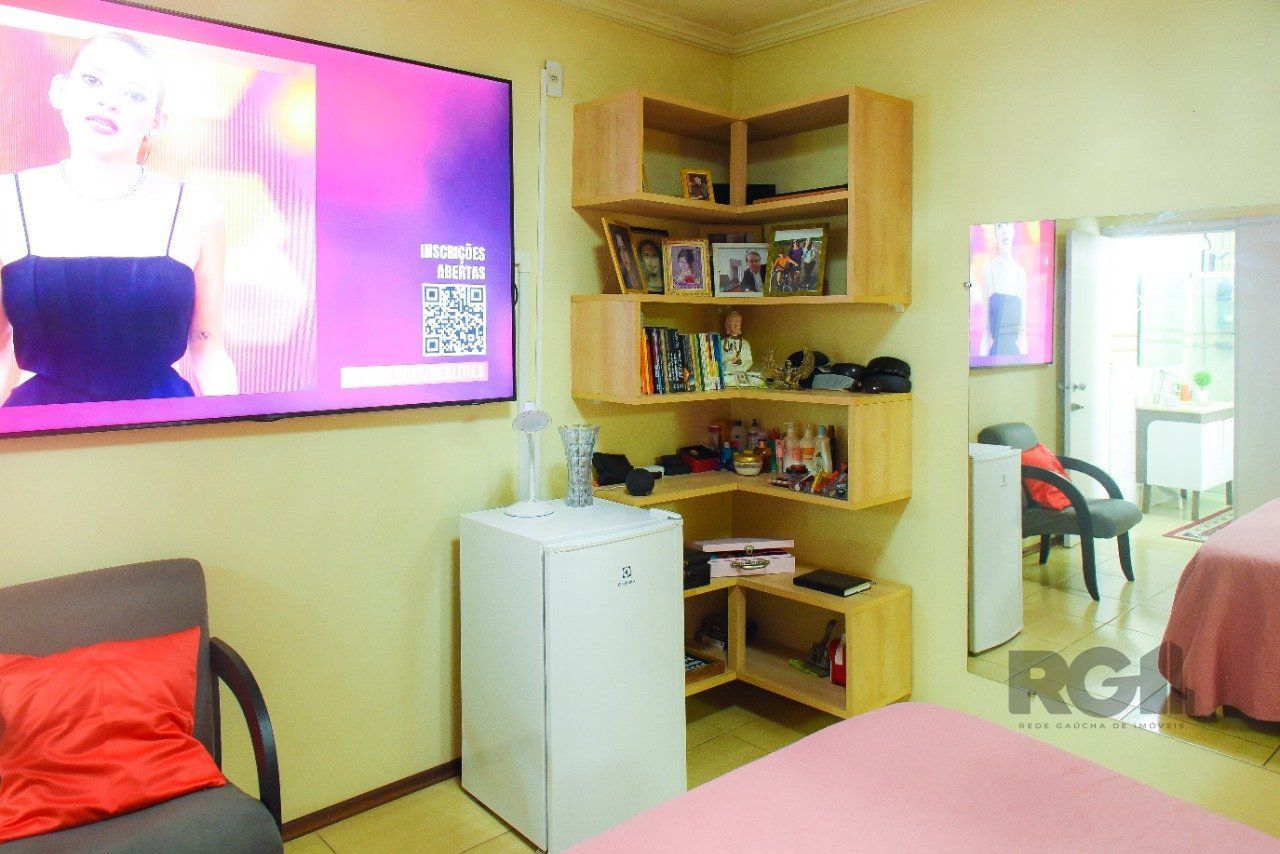Casa à venda com 3 quartos, 308m² - Foto 38