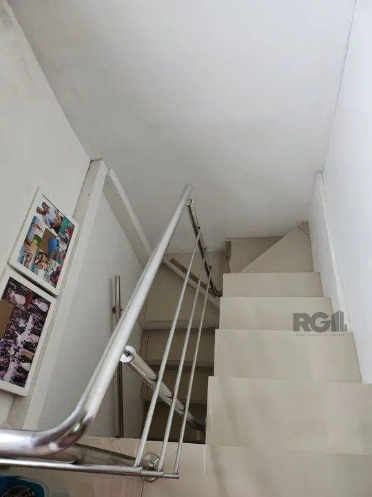 Casa à venda com 4 quartos, 97m² - Foto 16