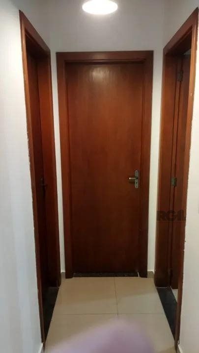 Casa à venda com 3 quartos, 69m² - Foto 4