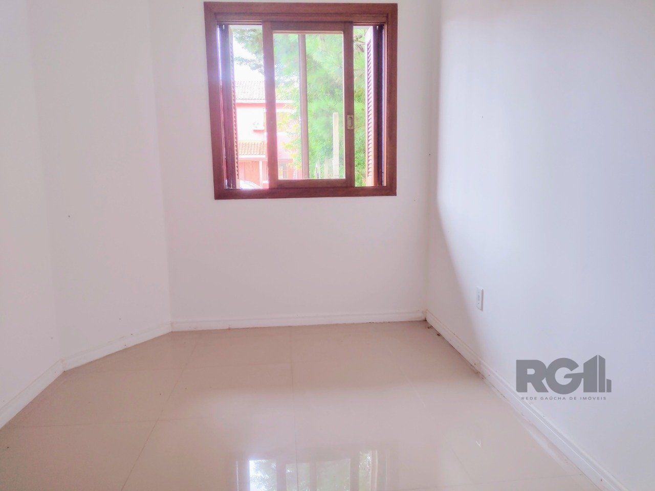 Casa à venda com 2 quartos, 67m² - Foto 5