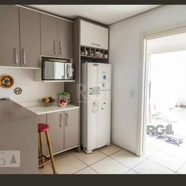 Casa de Condomínio à venda com 3 quartos, 153m² - Foto 4