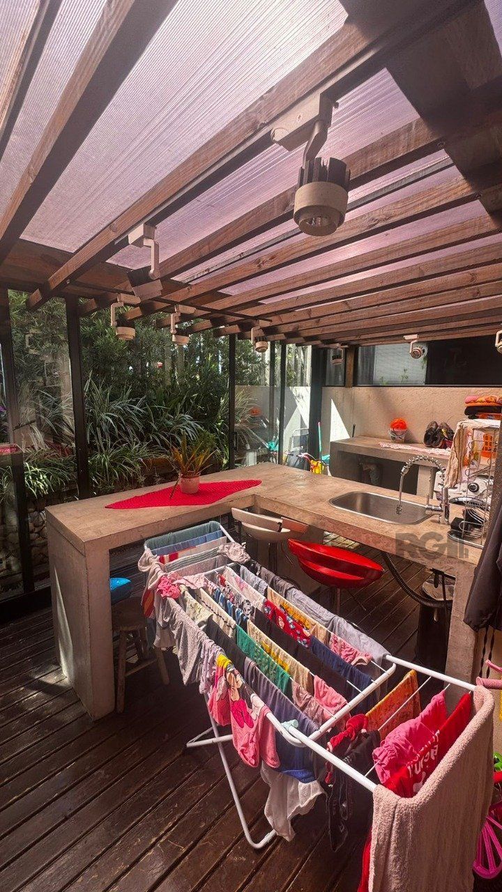 Casa de Condomínio à venda com 3 quartos, 147m² - Foto 3