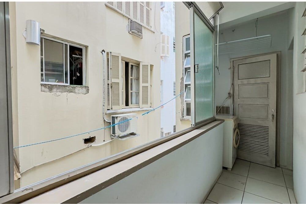 Apartamento à venda com 2 quartos, 77m² - Foto 7