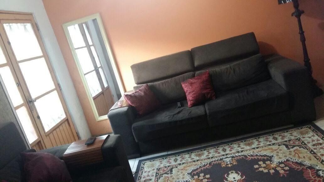 Casa à venda com 2 quartos, 80m² - Foto 3
