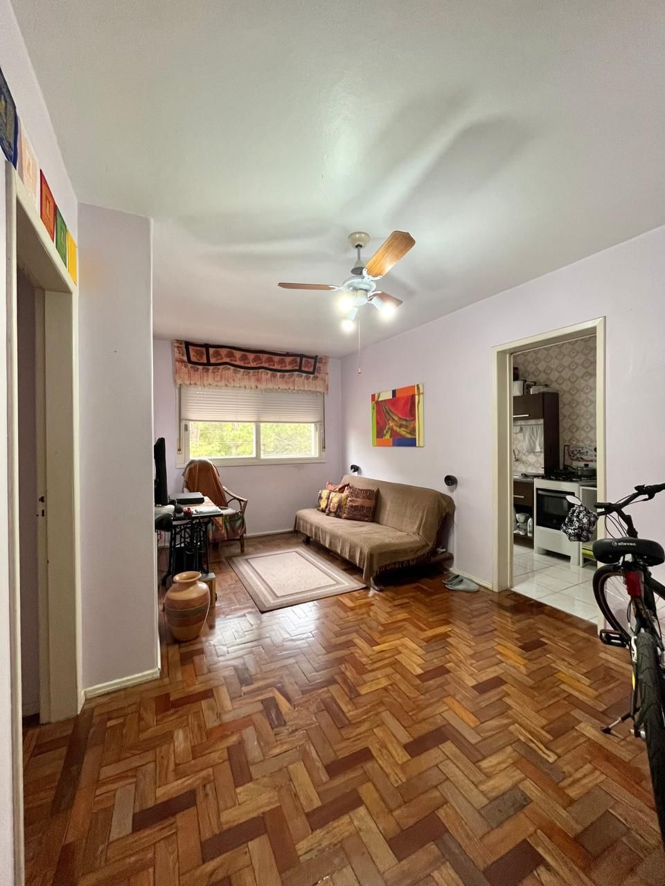 Apartamento à venda com 62m², 2 quartos no bairro Cristal em Porto Alegre