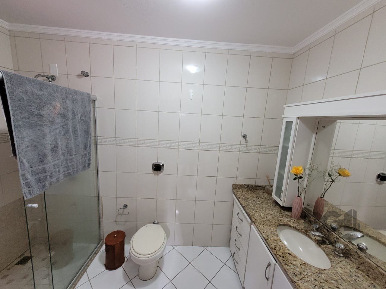 Casa à venda com 3 quartos, 251m² - Foto 14