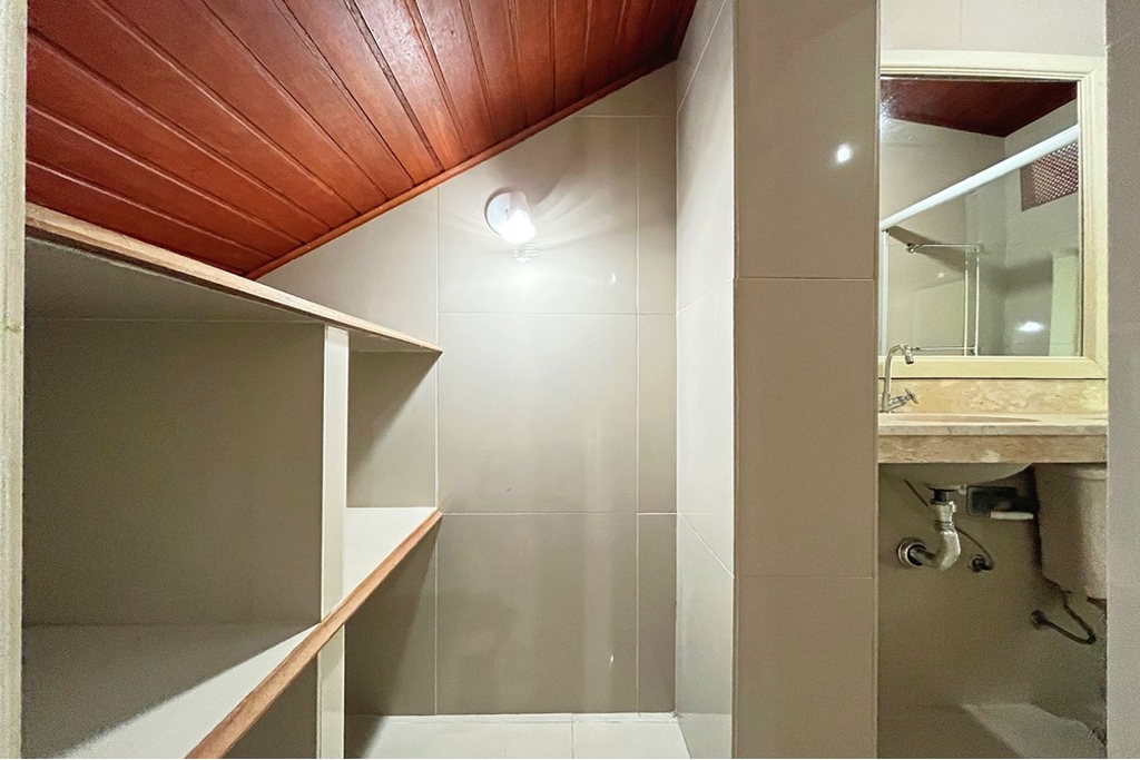 Casa de Condomínio à venda com 2 quartos, 210m² - Foto 2
