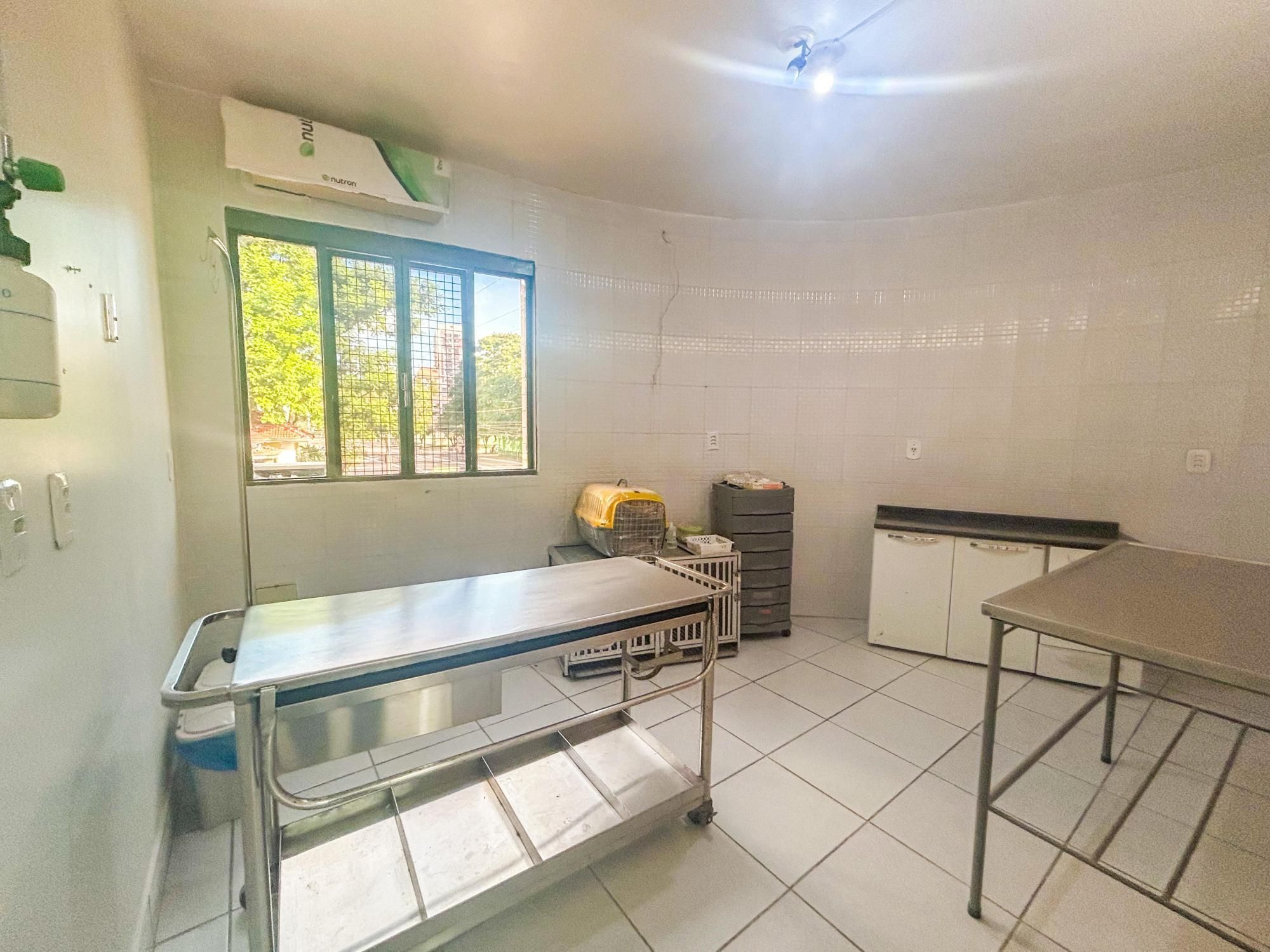 Prédio Inteiro à venda com 15 quartos, 475m² - Foto 40
