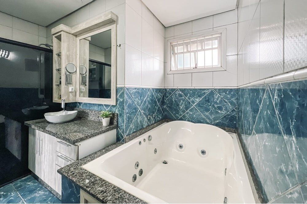 Casa à venda com 4 quartos, 300m² - Foto 9