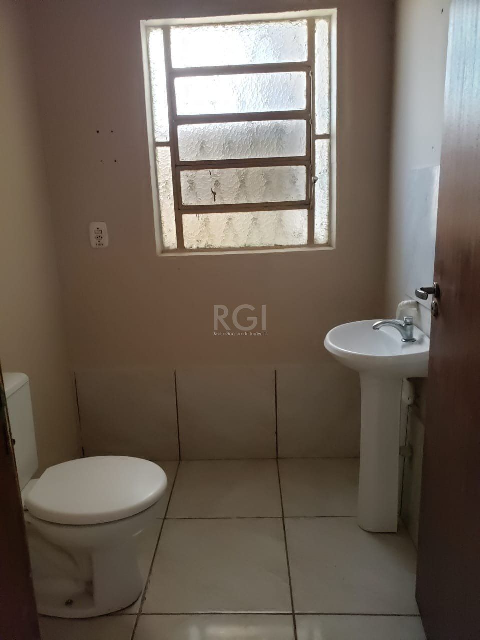 Casa à venda com 3 quartos, 200m² - Foto 11