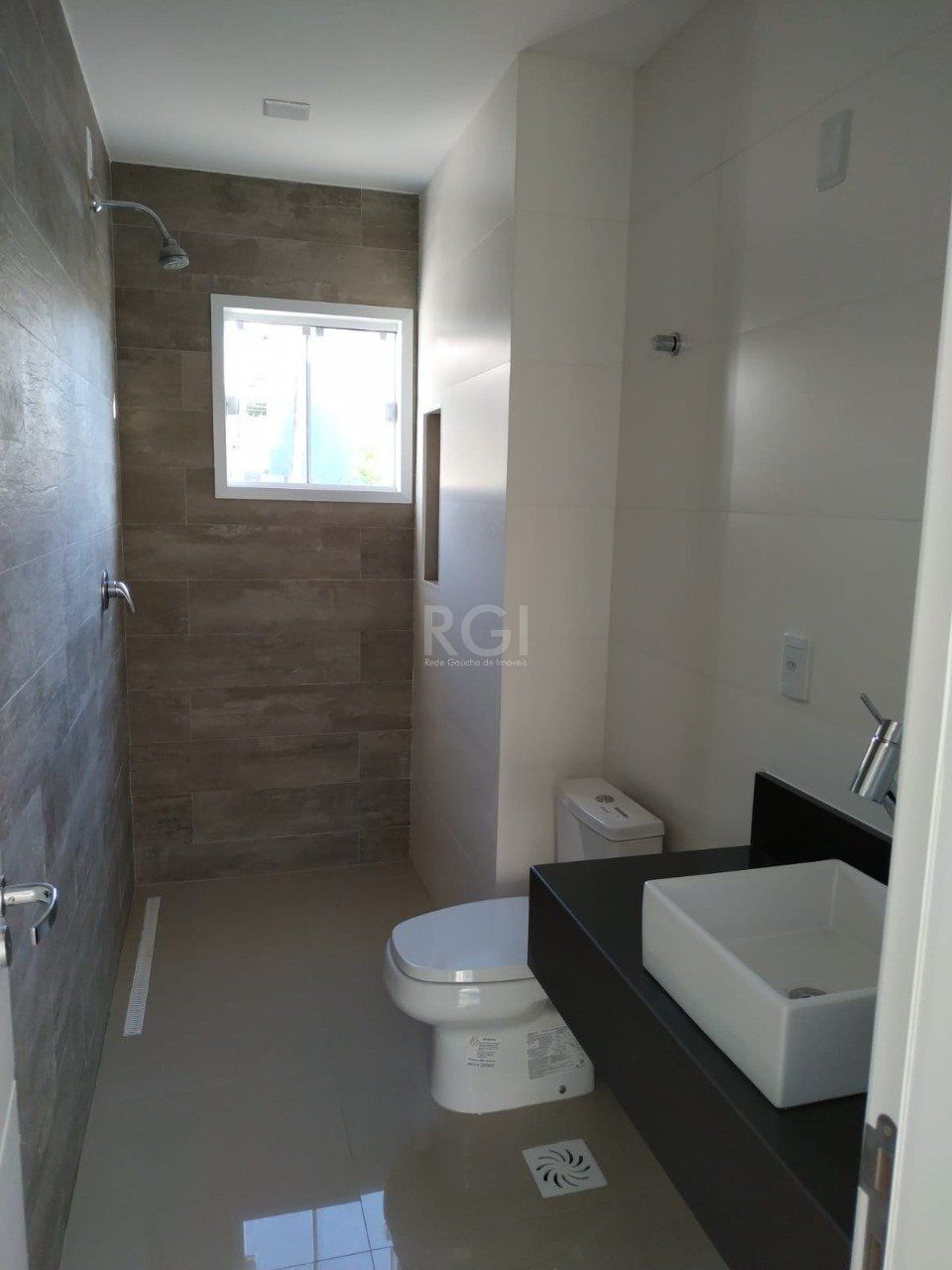 Casa à venda com 3 quartos, 200m² - Foto 27