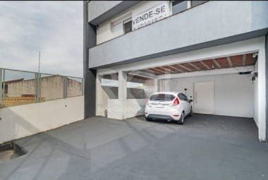 Casa à venda com 4 quartos, 378m² - Foto 2