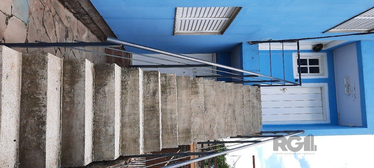 Casa à venda com 8 quartos, 200m² - Foto 69