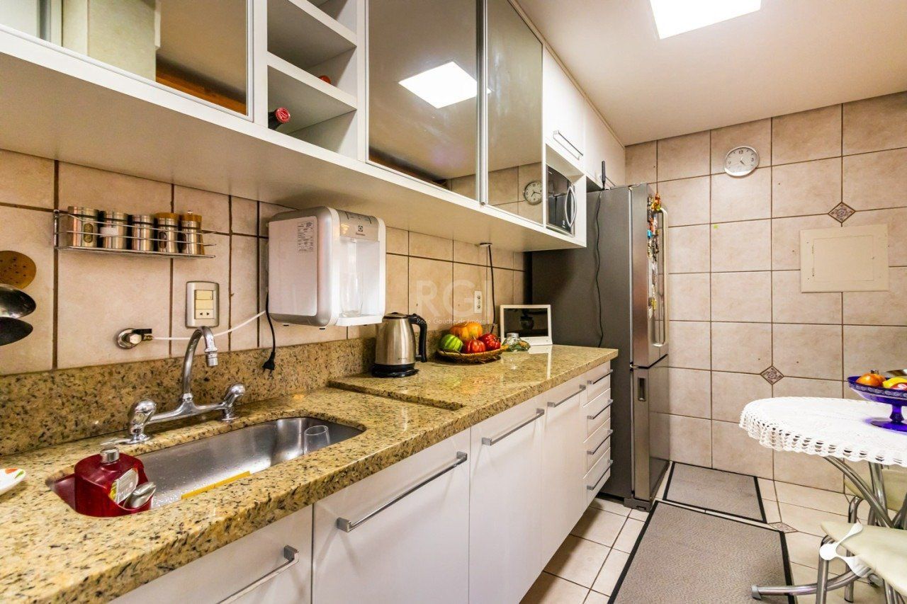 Casa de Condomínio à venda com 3 quartos, 233m² - Foto 43