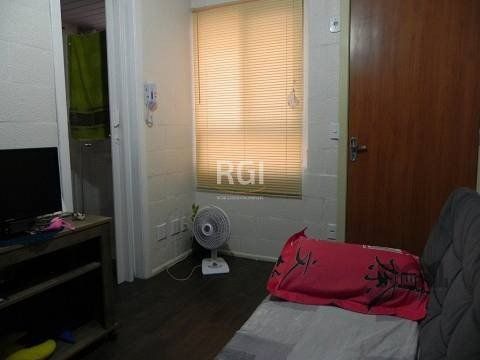 Apartamento à venda com 2 quartos, 45m² - Foto 4