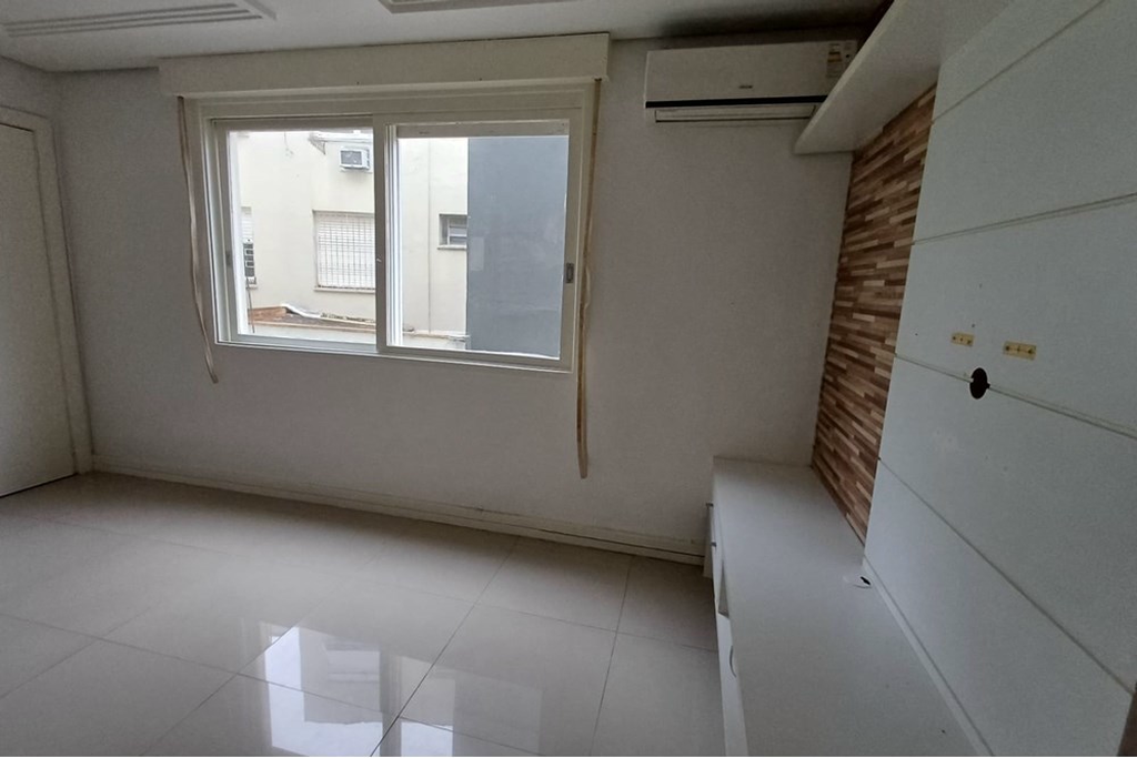Apartamento à venda com 1 quarto, 38m² - Foto 2