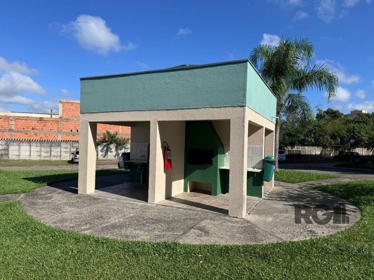 Apartamento à venda com 2 quartos, 39m² - Foto 10