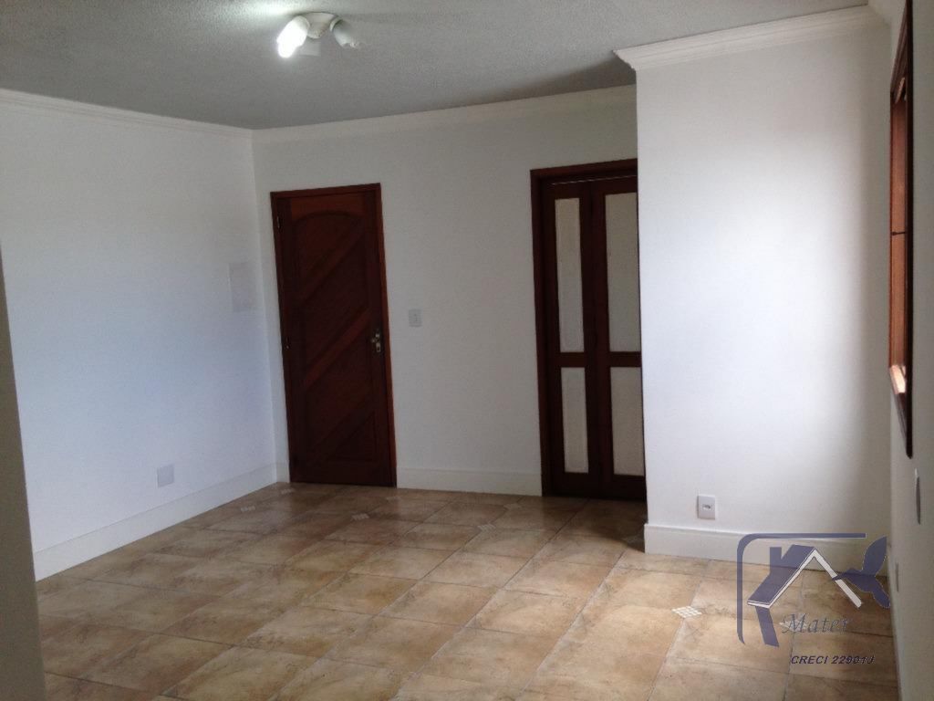 Apartamento à venda com 2 quartos, 94m² - Foto 25
