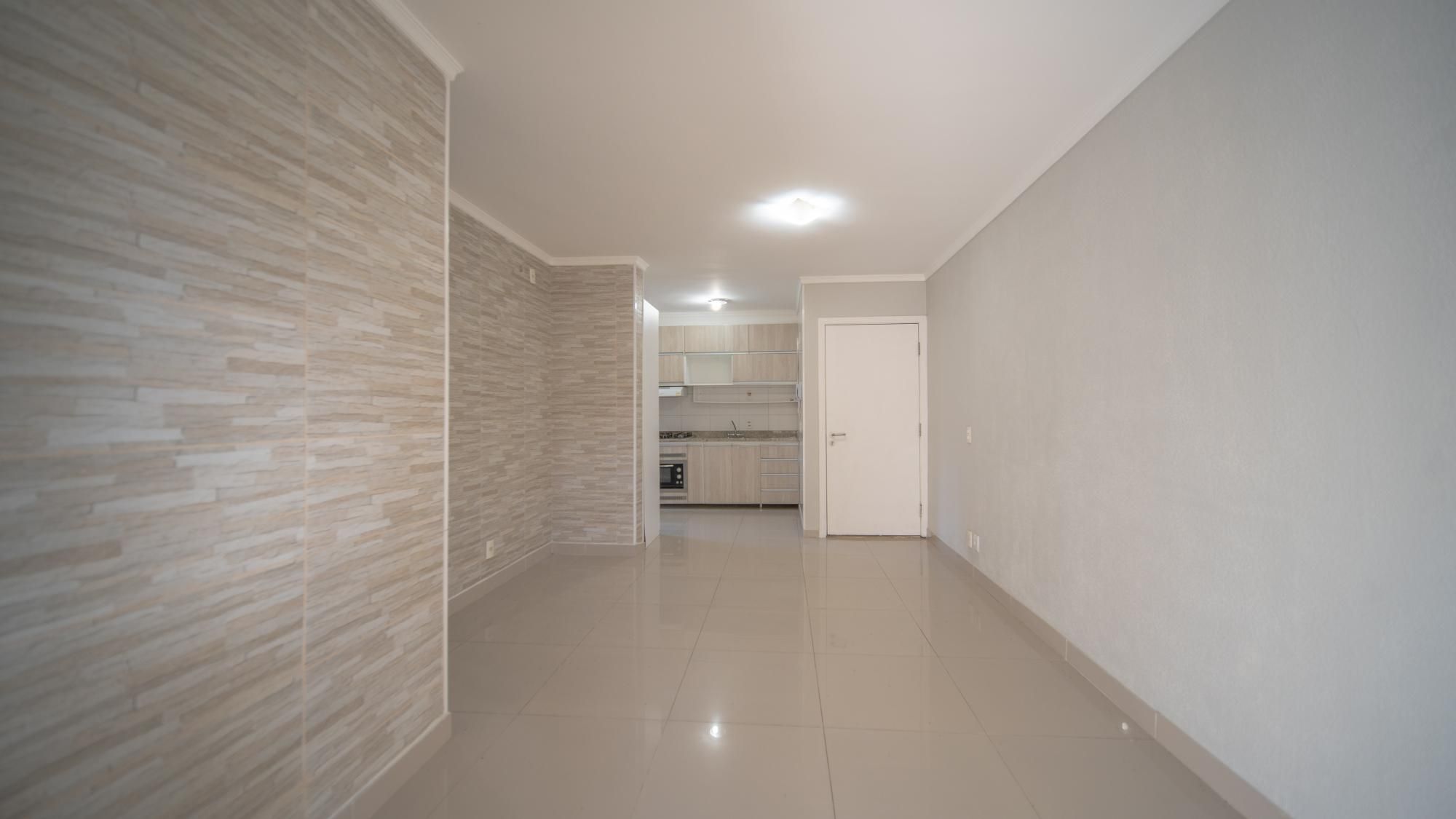 Apartamento à venda com 3 quartos, 107m² - Foto 3