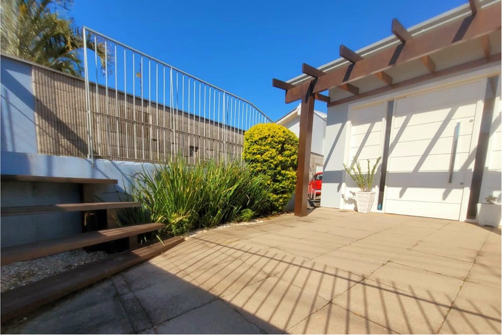 Casa à venda com 3 quartos, 131m² - Foto 21